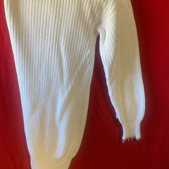 White Distressed Women's Sweater - Picture 6 of 8
